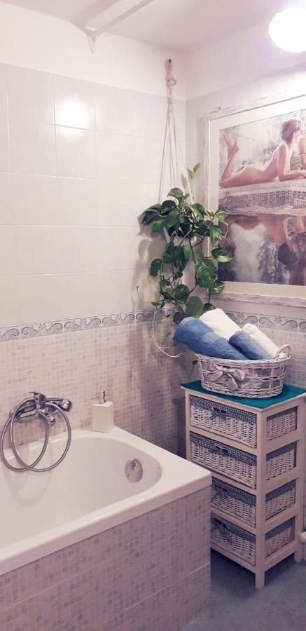 Lo Scrigno Di Simon Bed & Breakfast Senigallia Dış mekan fotoğraf